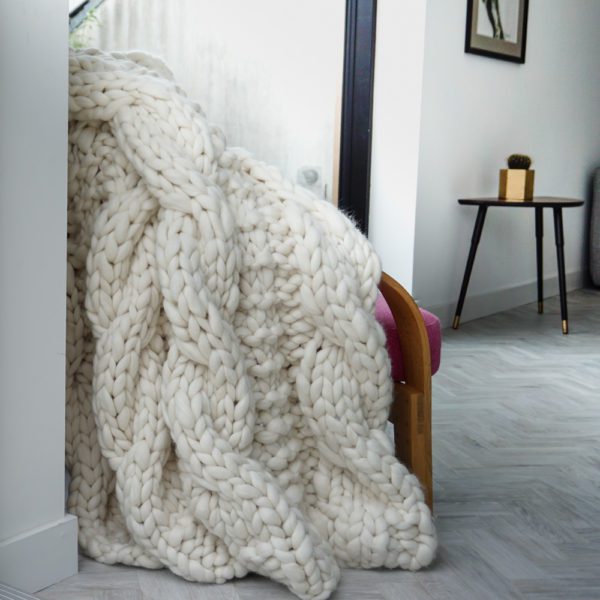 Extreme Knit Blanket Super Chunky Throw with Fishermen style gansey cable