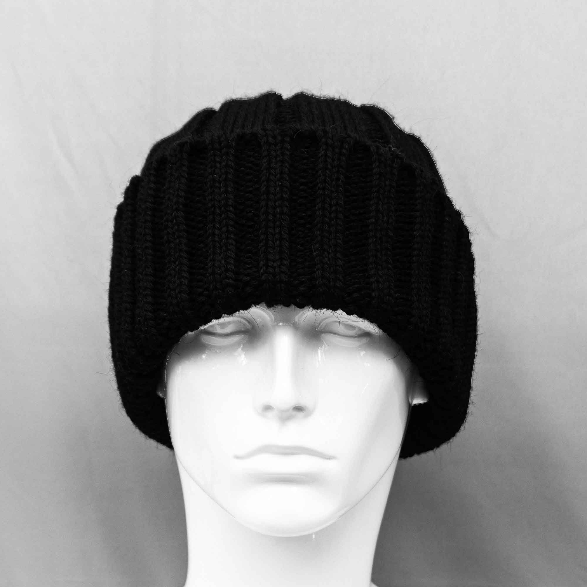 Woolen Super Chunky beanie hat in Black - Hats & Caps
